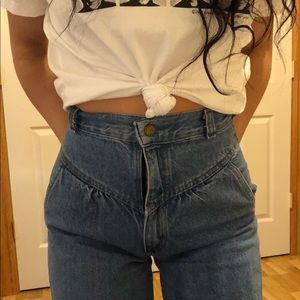 Vintage High Waisted Jeans